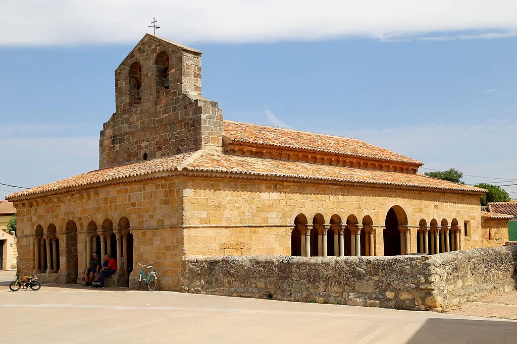 Iglesia románica de Saúca (Guadalajara).