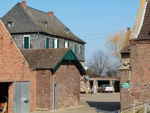 Burg Linzenich