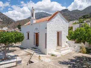 Church of Metamorphosi Sotiros, Kavousi