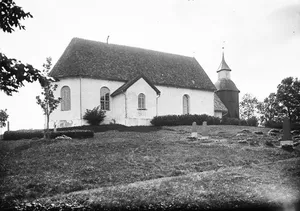 Månstad Church