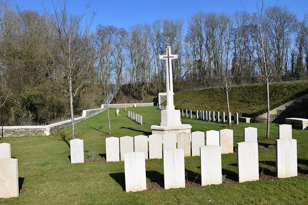 Croisilles Railway Cemetery
