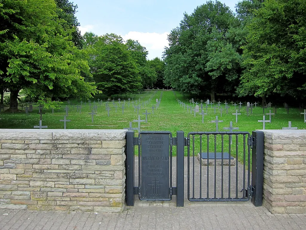Wervicq-Sud German military cemetery