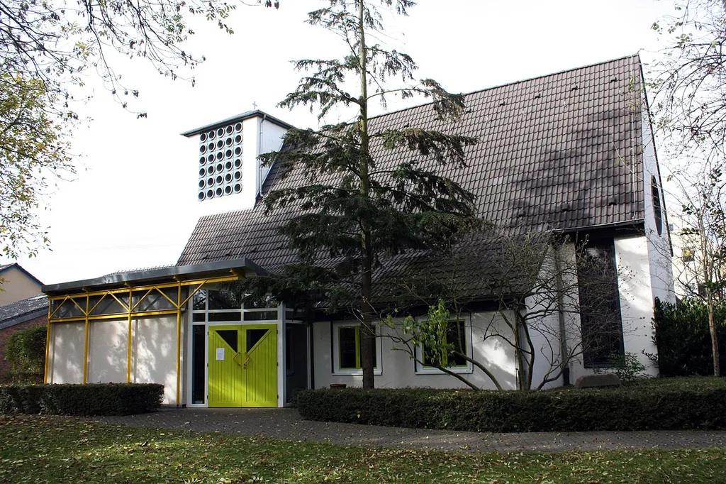 Efferen, Friedenskirche