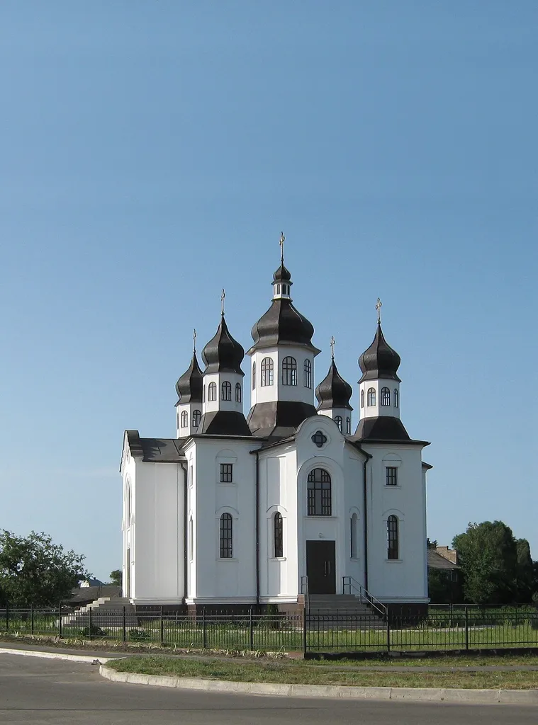 Свято–Покровська церква XVII ст. Cповiдальня Iвана Мазепи, Чернігівщина мiсто Батурин