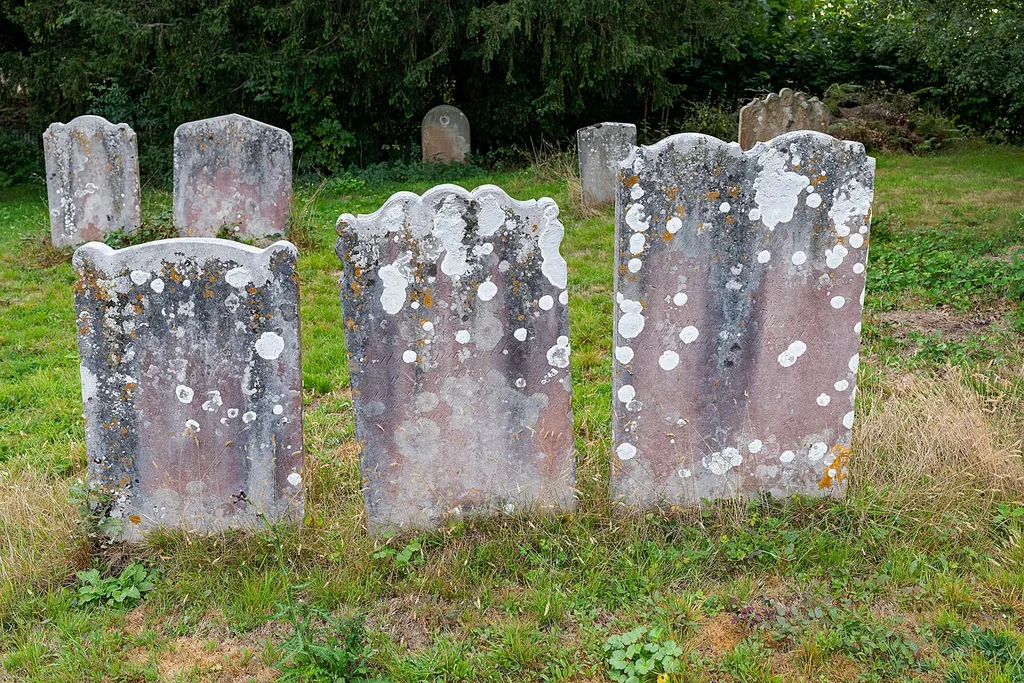 Pembury: ROW OF 3 DRIVER HEADSTONES APPROXIMATELY 6 METRES SOUTH OF THE TOWER OF THE OLD CHURCH OF ST PETER, OLD CHURCH ROAD, Grade II