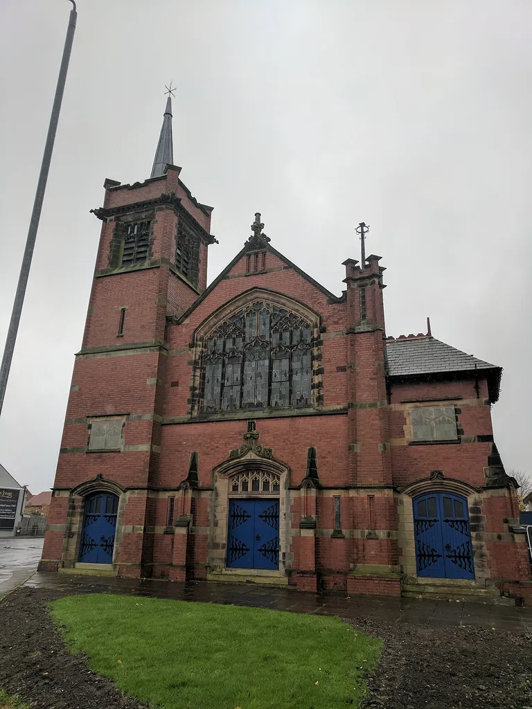 United Reformed Church, Founded 1651, High Pavement, Sutton-In-Ashfield. Front View .mw-parser-output .messagebox{margin:4px 0;width:auto;border-collapse:collapse;border:2px solid var(--border-color-progressive,#6485d1);background-color:var(--background-color-neutral-subtle,#fbfcff);color:var(--color-base,#202122);box-sizing:border-box;border-inline-start-width:8px}.mw-parser-output .messagebox.mbox-small{font-size:88%;line-height:1.25em}.mw-parser-output .mbox-warning,.mw-parser-output .mbox-speedy{border:2px solid var(--border-color-error,#b22222);background:var(--background-color-error-subtle,#ffdbdb);border-inline-start-width:8px}.mw-parser-output .mbox-serious,.mw-parser-output .mbox-delete,.mw-parser-output .mbox-stop{border:2px solid var(--border-color-error,#b22222);border-inline-start-width:8px}.mw-parser-output .mbox-issue,.mw-parser-output .mbox-content{border:2px solid #f28500;background:var(--background-color-warning-subtle,#ffe);border-inline-start-width:8px}.mw-parser-output .mbox-query,.mw-parser-output .mbox-style{border:2px solid #f4c430;background:var(--background-color-warning-subtle,#ffe);border-inline-start-width:8px}.mw-parser-output .mbox-shit{border:2px solid #960;border-inline-start-width:8px}.mw-parser-output .mbox-license{border:2px solid #88a;border-inline-start-width:initial}.mw-parser-output .mbox-legal{border:2px solid var(--border-color-notice,#666);background:var(--background-color-base,#fff);border-inline-start-width:8px}.mw-parser-output .mbox-honor{border:2px solid #ca3;background:var(--background-color-warning-subtle,#fcf4db);border-inline-start-width:8px}.mw-parser-output .mbox-growth{border:2px solid #8d4;background:var(--background-color-success-subtle,#d5fdf4);border-inline-start-width:8px}.mw-parser-output .mbox-move{border:2px solid #93c;border-inline-start-width:8px}.mw-parser-output .mbox-protection,.mw-parser-output .mbox-message{border:2px solid var(--border-color-base,#aaa);border-inline-start-width:8px}.mw-parser-out