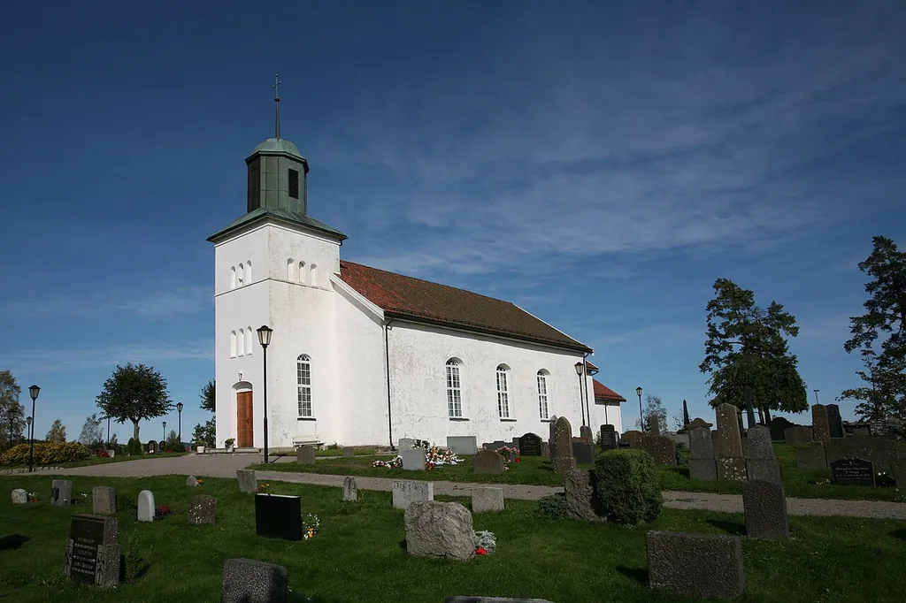 Picture of Botne kirke (Vestfold - Norway)