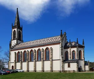 Katholische Pfarrkirche Mariä Himmelfahrt Leutersdorf