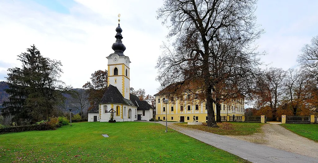 Parish church Saint Stephen and castle, market town Grafenstein, district Klagenfurt Land, Carinthia, Austria, EU
