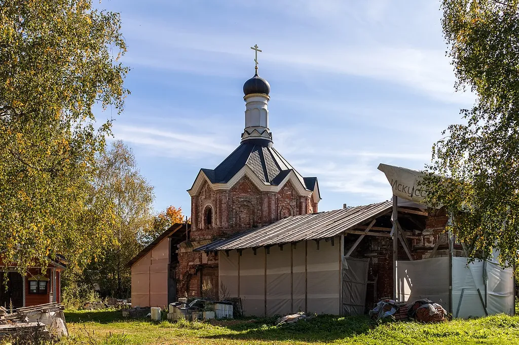 Церковь Тихвинской иконы Божией Матери, Глухово, Дмитровский район, Московская область