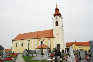 Pfarrkirche hl. Laurenz, Japons