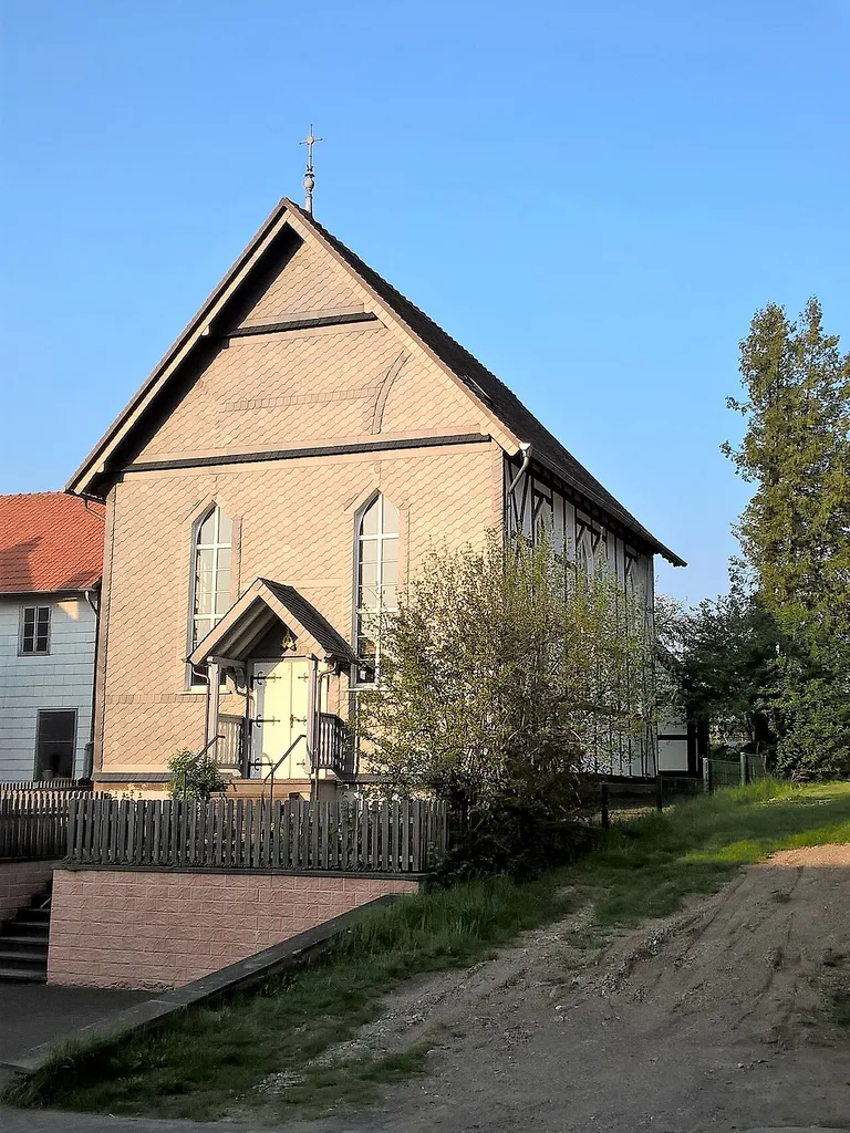 Kirche SELK Heskem, Ebsdorfergrund, Landkreis Marburg-Biedenkopf, Hessen, Deutschland