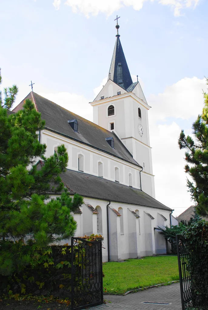 katholik church kleinhain, lower austria, gotik - ca. anno 1350