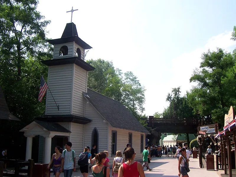 Gardaland - Chiesa di Rio Bravo