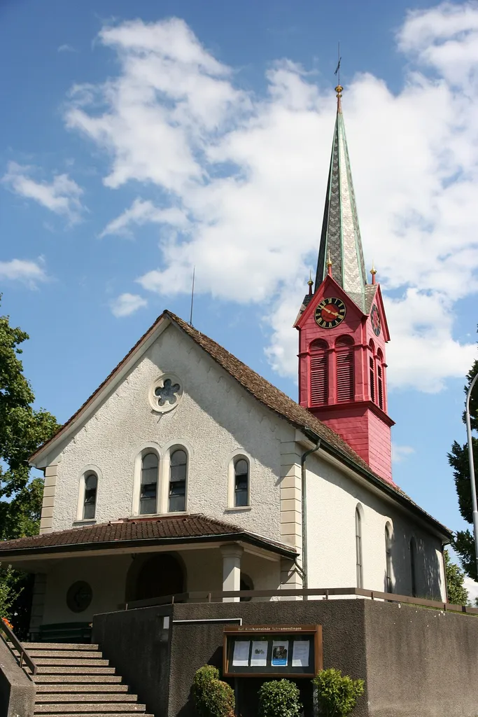 Evangelisch-reformierte Kirche Schwamendingen in Zürich