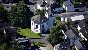 Evangelische Kirche (Urbach)