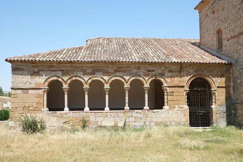 Kirche San Bartolomé in Atienza in der Provinz Guadalajara in Spanien