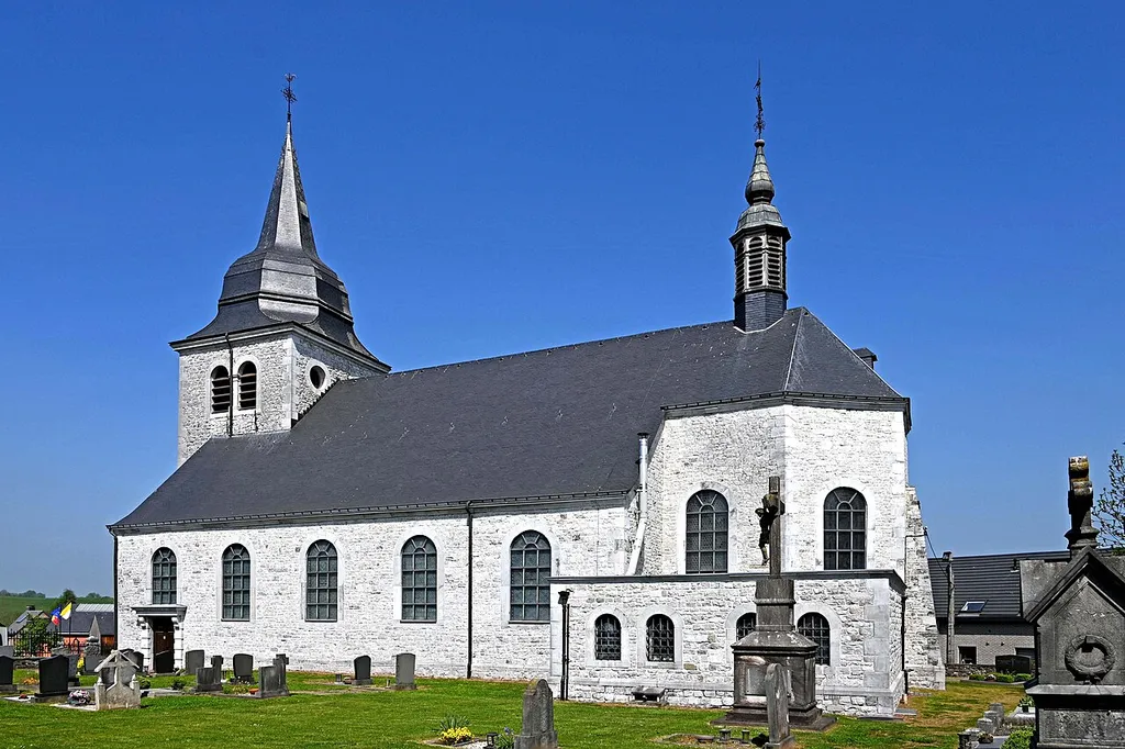 St. Hubertus (Lontzen) von Südosten