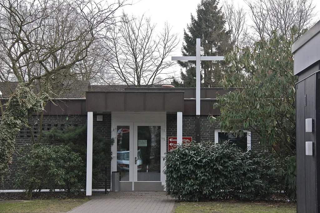 Hamburg, Lurup, Emmauskirche, Kleiberweg