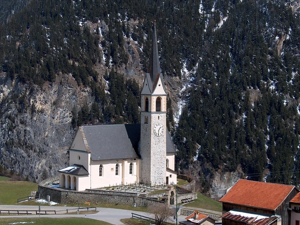 Salouf, Kirche St. Georg