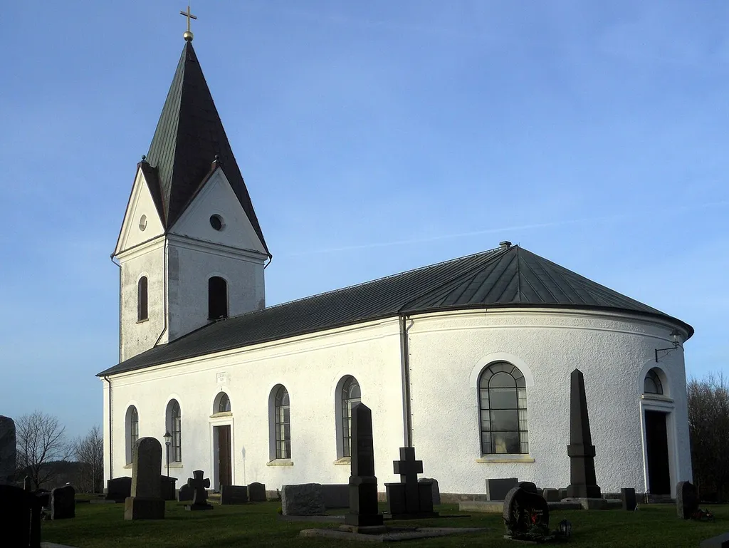Valinge kyrka, Varberg.