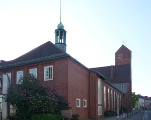 Martin-Luther-Kirche und Gemeindezentrum