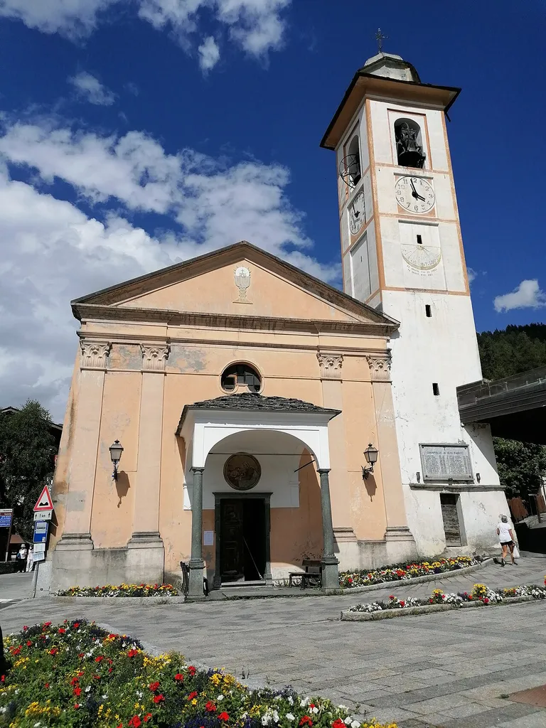 L'ex Chiesa di Sant'Anna a Champoluc (Ayas).
