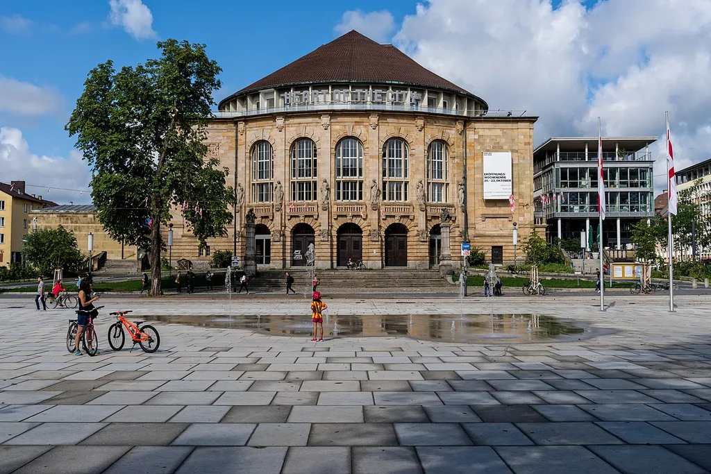 Bilder aus Freiburg im Breisgau Rotteckring, Platz der Synagoge