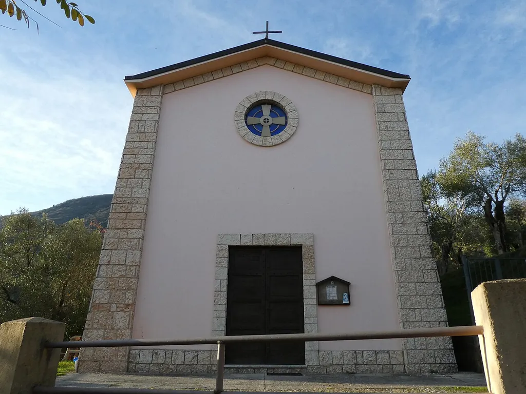 Vigole (Toscolano Maderno, Lombardy, Italy), Our Lady of the Rosary church