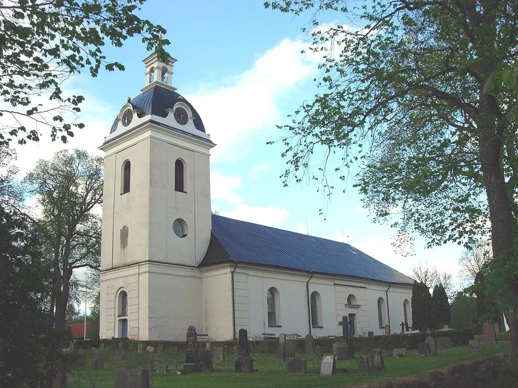 Linderås Church