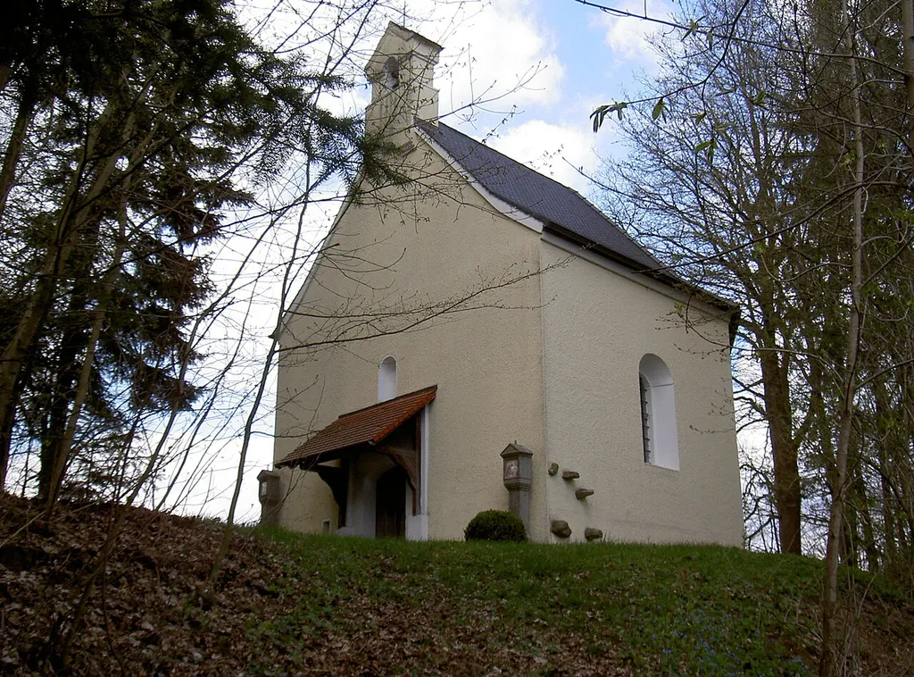 Walburgakapelle mit Kreuzweg bei Oberviechtach
