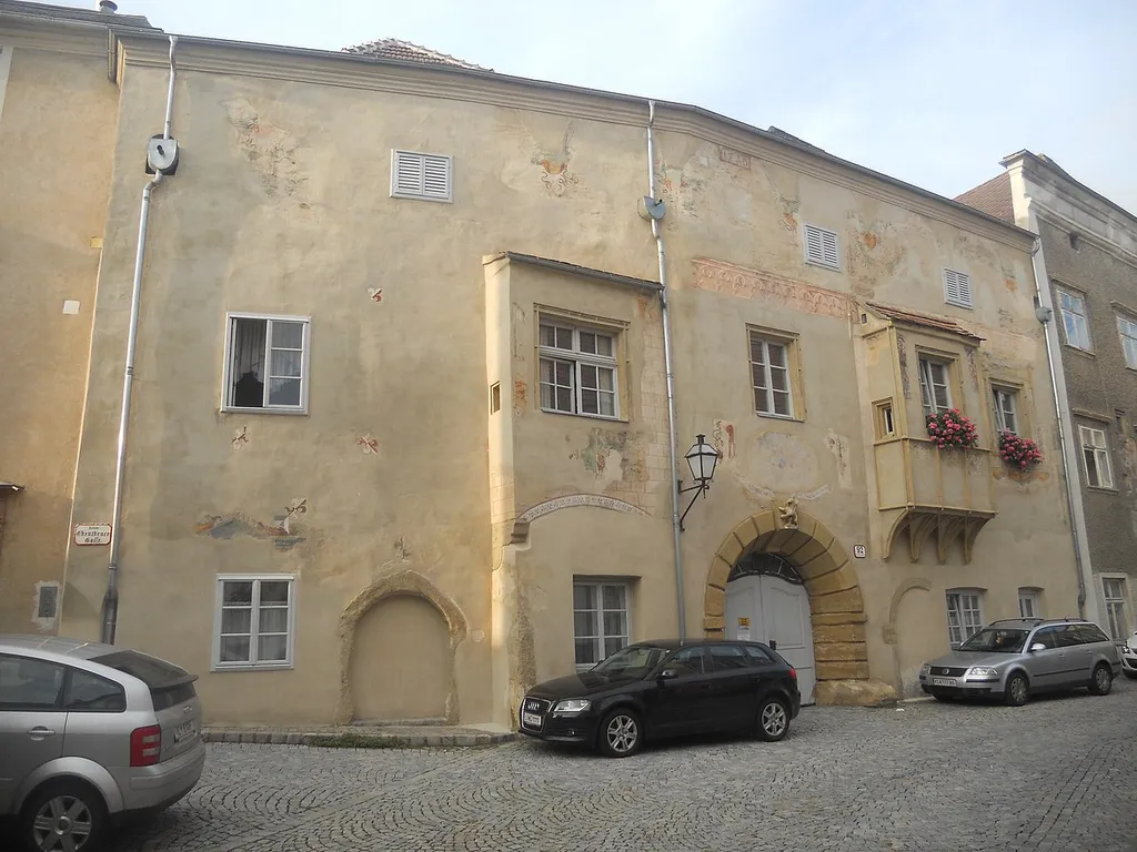 Sog. Grüne Burg, Karlingerhof