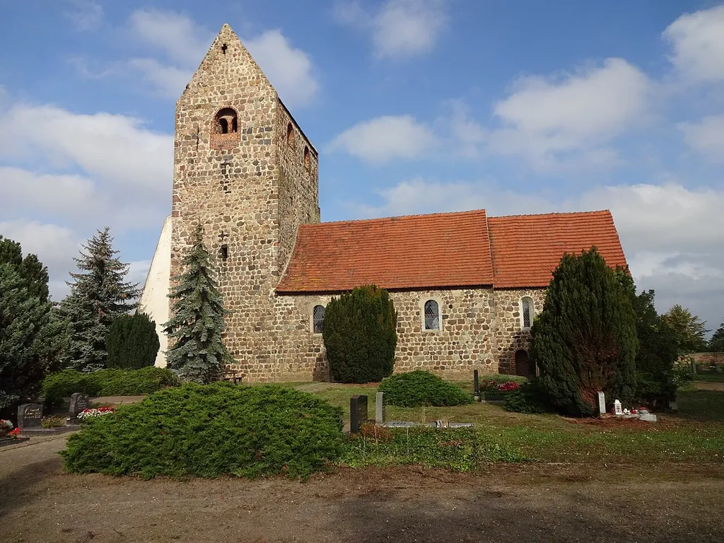 Kleinau ist eine Ortschaft und ein Ortsteil der Stadt Arendsee (Altmark) im Altmarkkreis Salzwedel in Sachsen-Anhalt