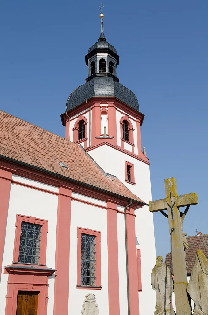 Trappstadt, Katholische Pfarrkirche St. Burkard