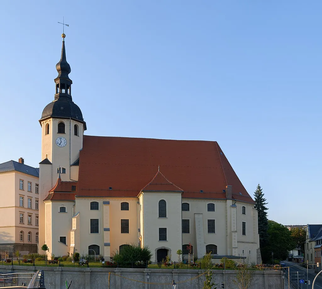 This image shows the Peter Paul church in Reichenbach, Germany. It is a ten segment panoramic image.