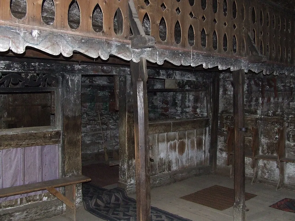 Biserica de lemn din Așchileu Mic, județul Cluj. Interior.