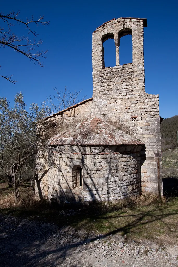 Abside e campanile della Chiesa di san Bartolomeo - Sesto Fiorentino (località Carmignanello)