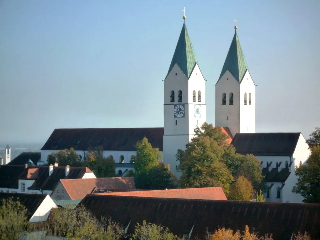 Freisinger Dom von Turm der St. Georgs-Kirche aus gesehen