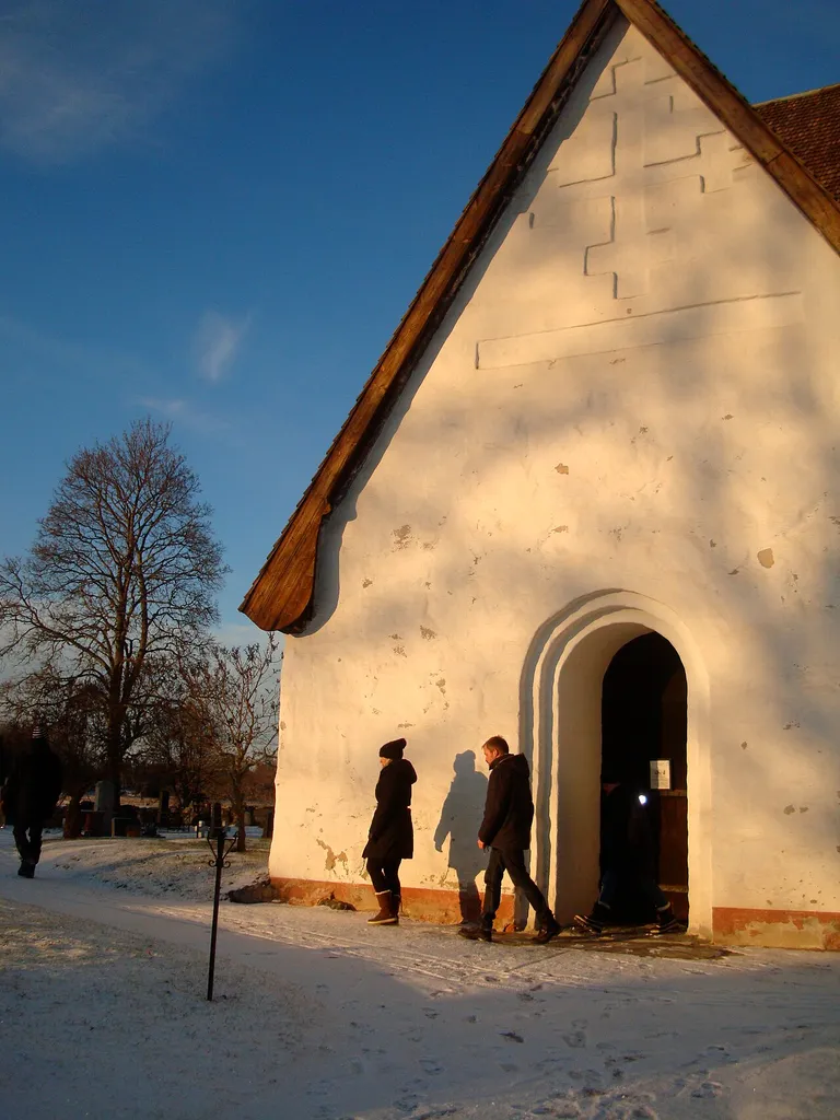 Valö kyrka från sent 1200-tal. Norduppland, Östhammars kommun.