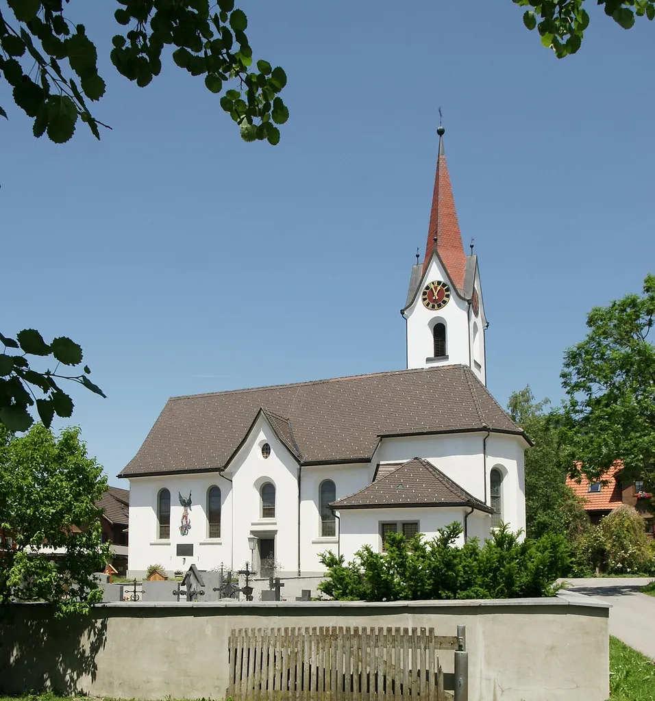Pfarrkirche hl. Josef, in Dafins.