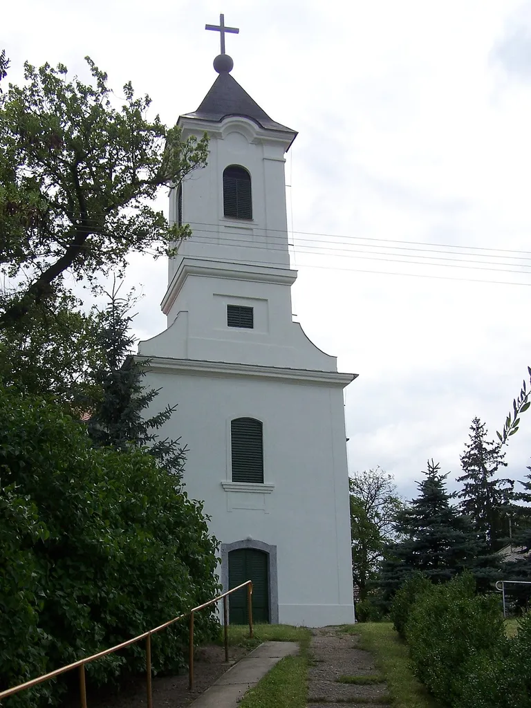 R. k. templom (Havas Boldogasszony) (Nagykökényes, Hősök tere)