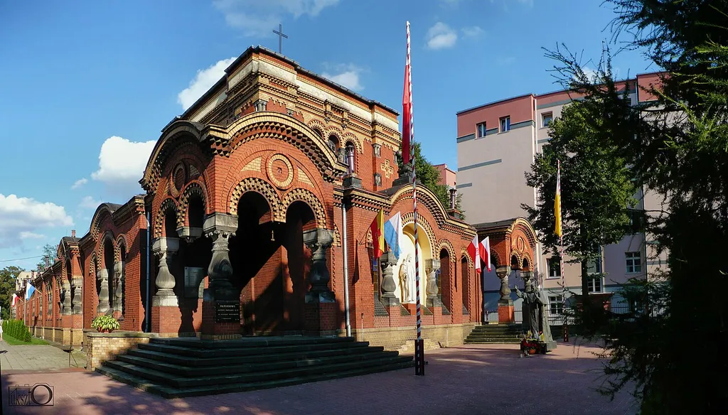 Łódź-Kościół Garnizonowy Św.Jerzego (dawniej cerkiew Św.Aleksego)