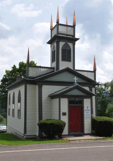 CIRCA 1832 FEDERAL STYLE TIMBER-FRAMED CHURCH
