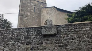 St Mary's Churchyard Walls Cross