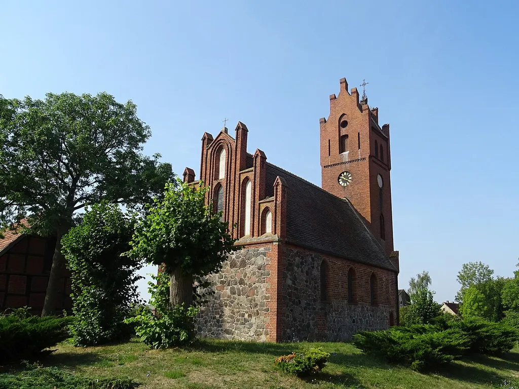 Toppel, denkmalgeschützte Kirche