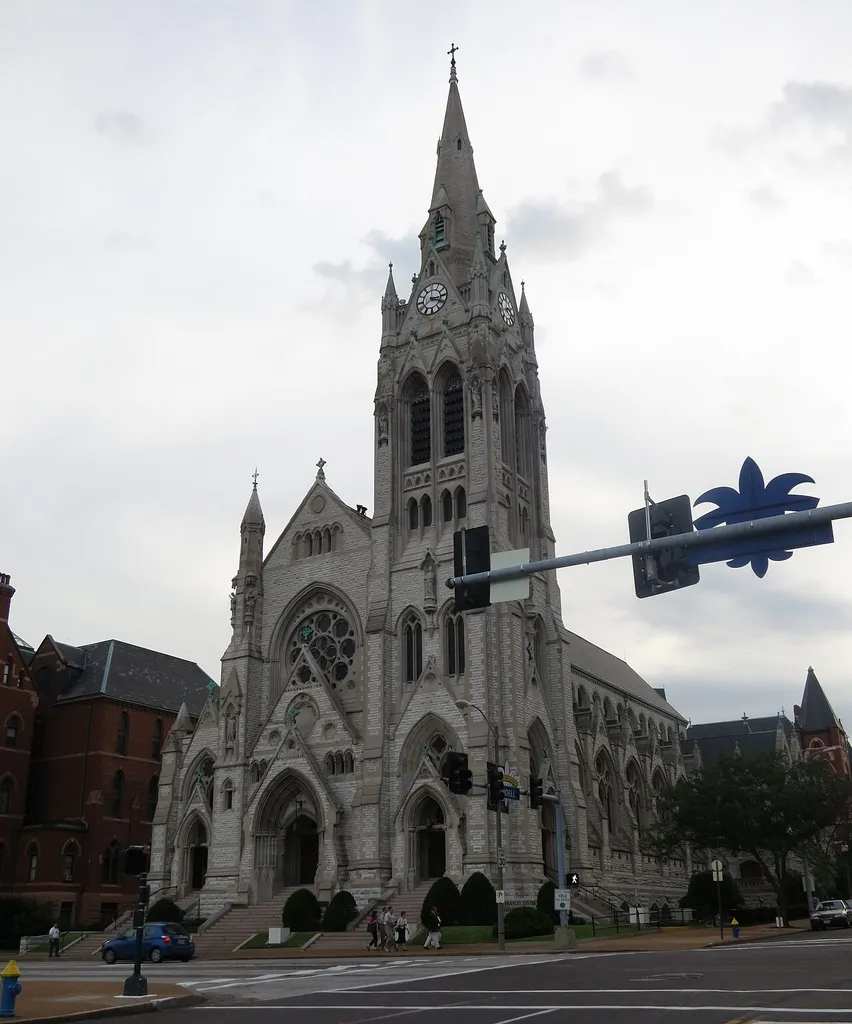 Saint Francis Xavier College Church (St. Louis, MO) - exterior