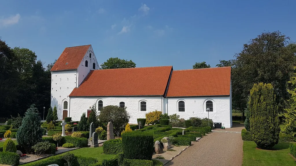 Hellevad Kirke