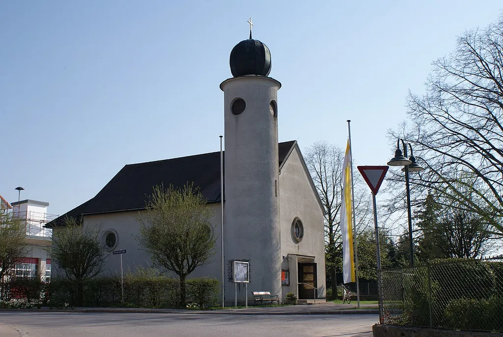 Kath. Filialkirche Zum guten Hirten, Ratzersdorf an der Traisen, Hauptplatz 1