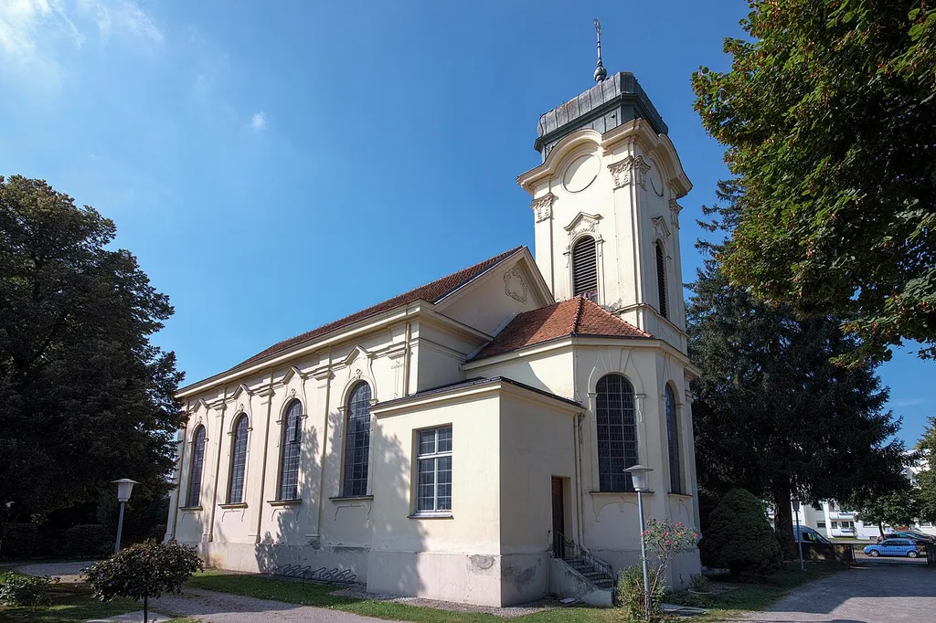 This is a photograph of an architectural monument.It is on the list of cultural monuments of Bayern, no. D-7-72-200-23.