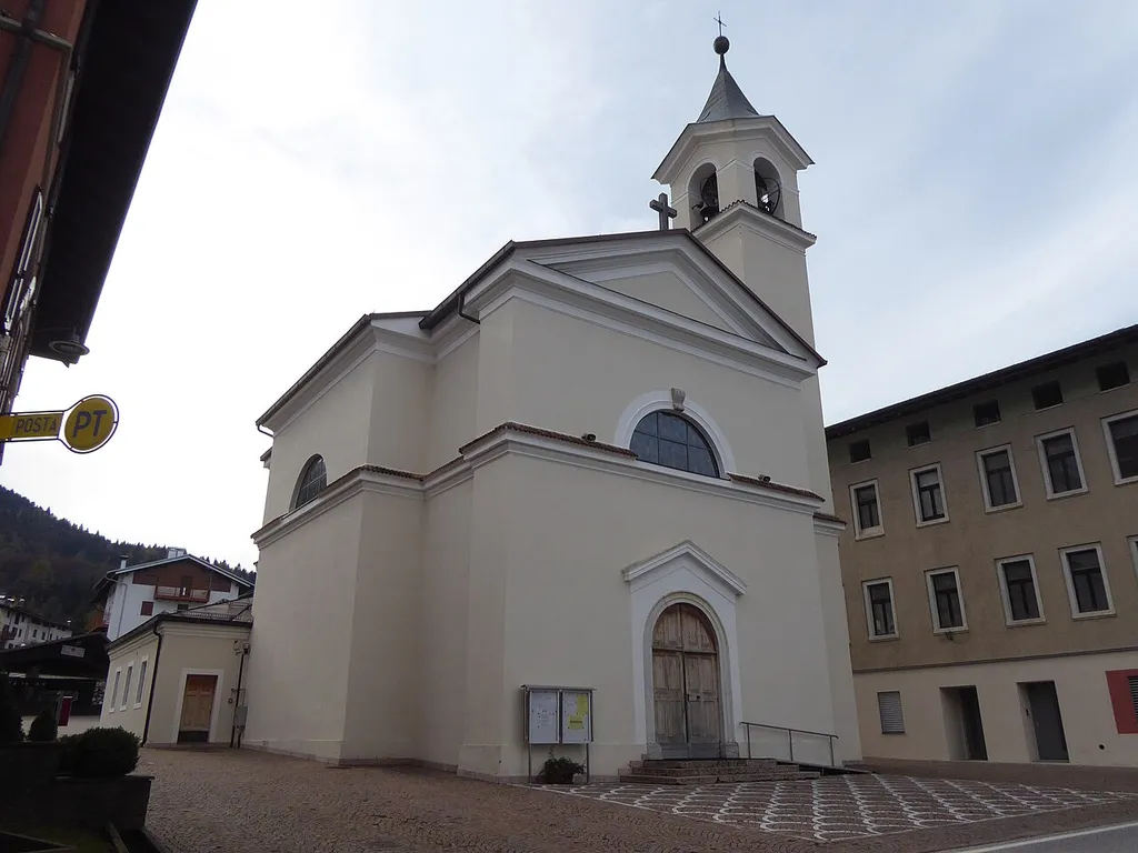 Cavedago (Trentino, Italy), Saint Lawrence church